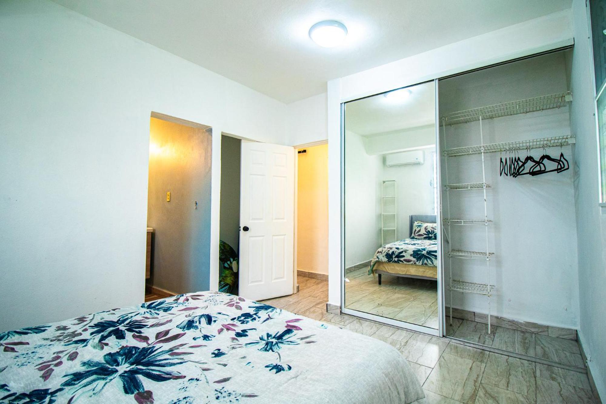 Entire Vacation Home In San Juan - Fits 10 Bagian luar foto