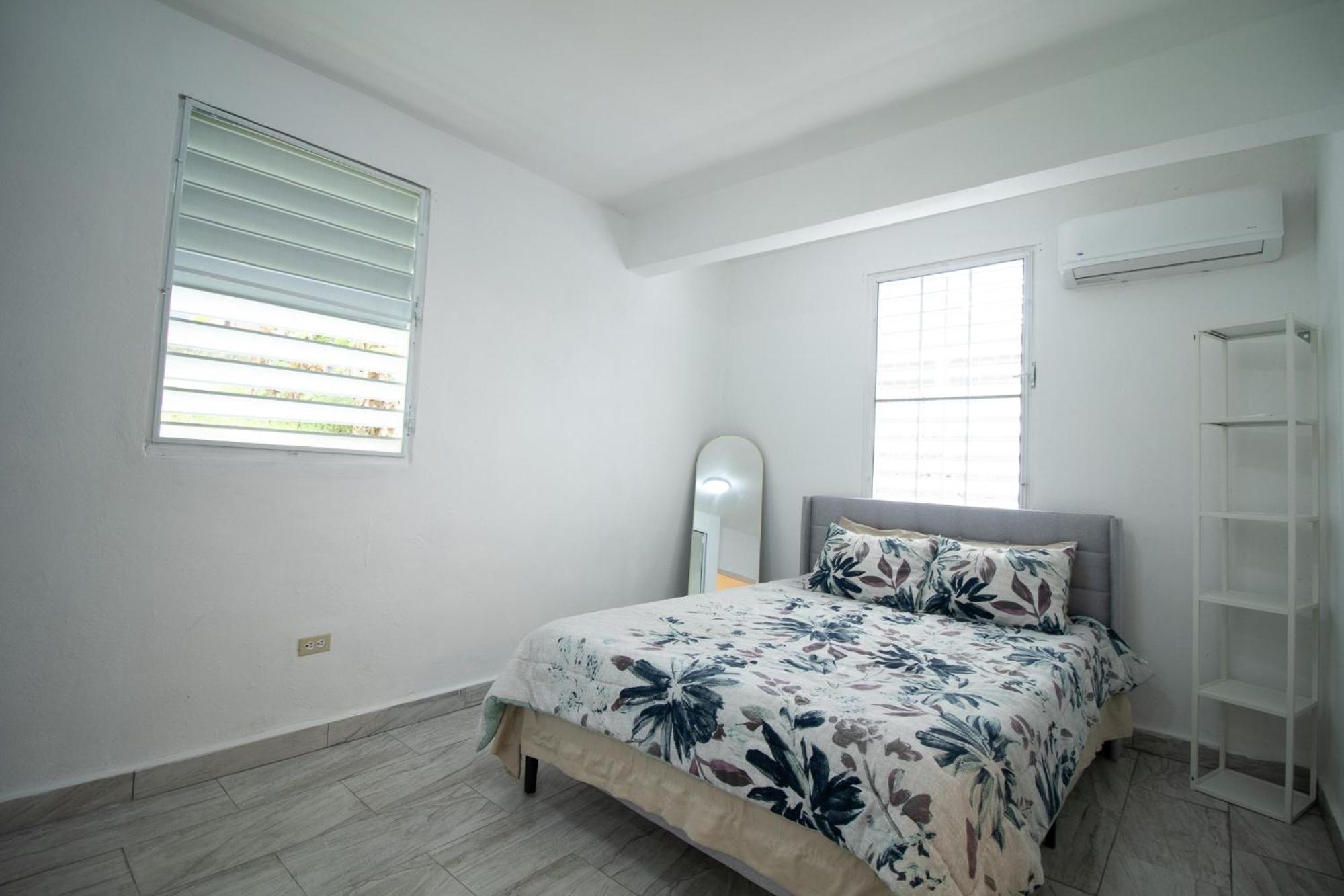 Entire Vacation Home In San Juan - Fits 10 Bagian luar foto